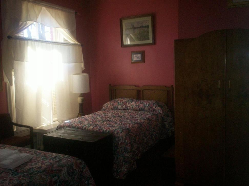 Popular attractions Area Nearby Property